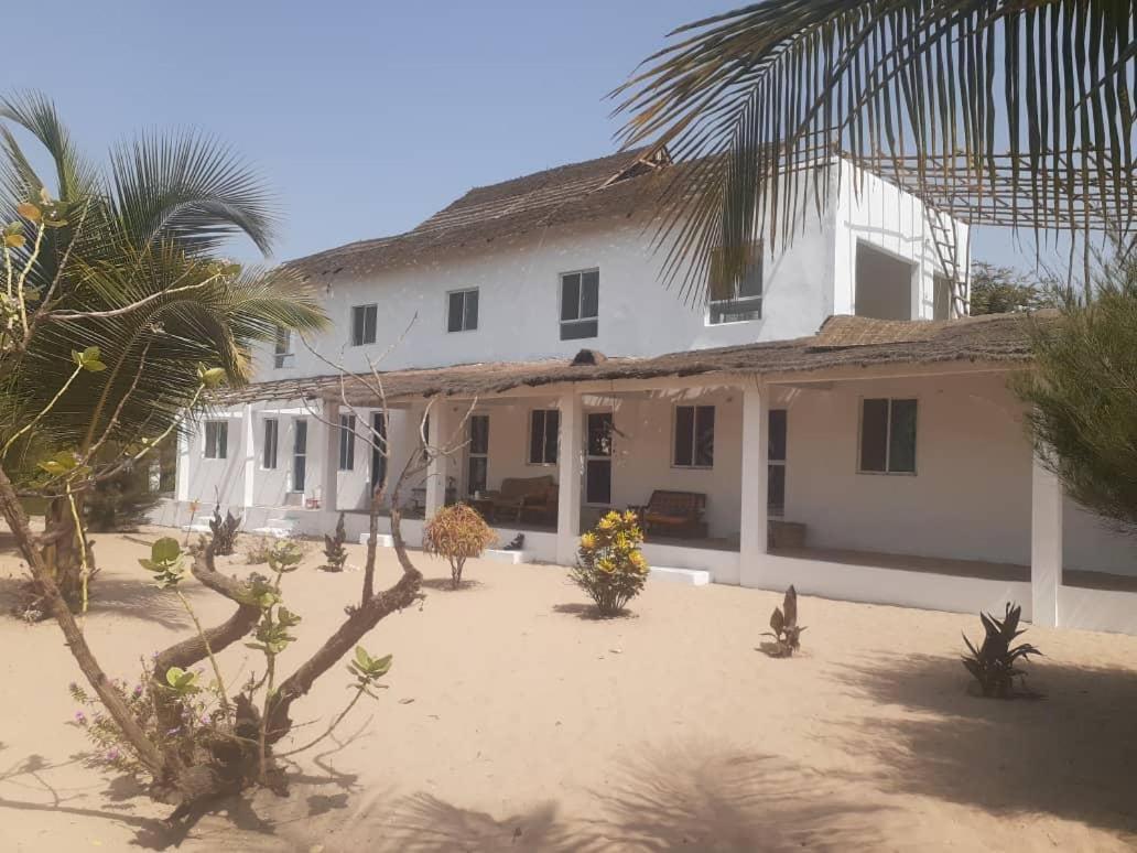 Santana Beachclub Sanyang Exterior photo
